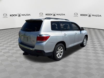 2011 Toyota Highlander SE