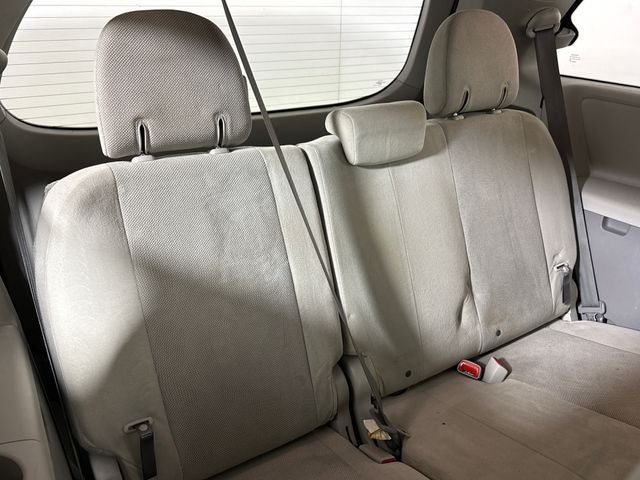 2012 Toyota Sienna Base 7 Passenger