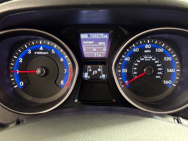 2017 Hyundai Elantra GT Base