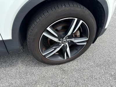 2019 Volvo XC40 R-Design