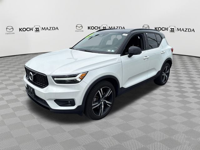 2019 Volvo XC40 R-Design