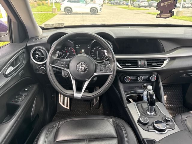 2018 Alfa Romeo Stelvio Base