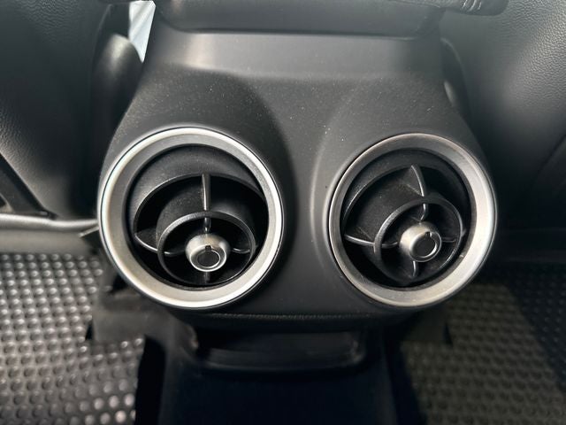 2018 Alfa Romeo Stelvio Base