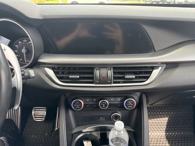 2018 Alfa Romeo Stelvio Base