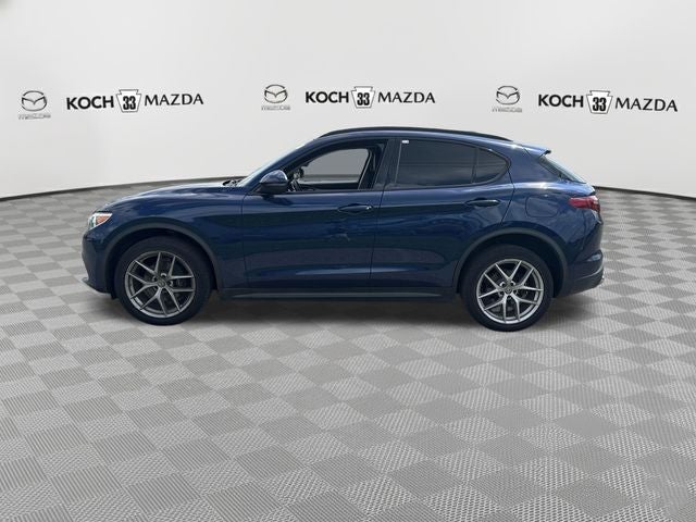 2018 Alfa Romeo Stelvio Base