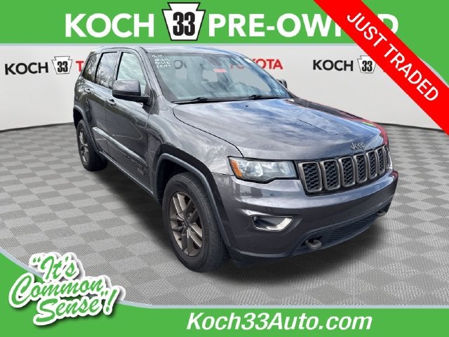2017 Jeep Grand Cherokee Base