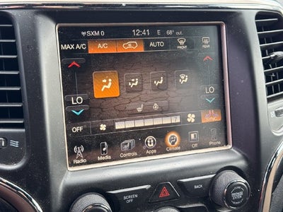 2017 Jeep Grand Cherokee Base