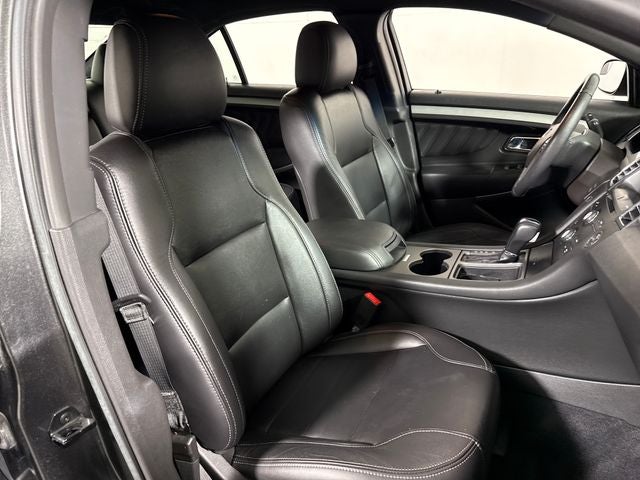 2018 Ford Taurus SEL