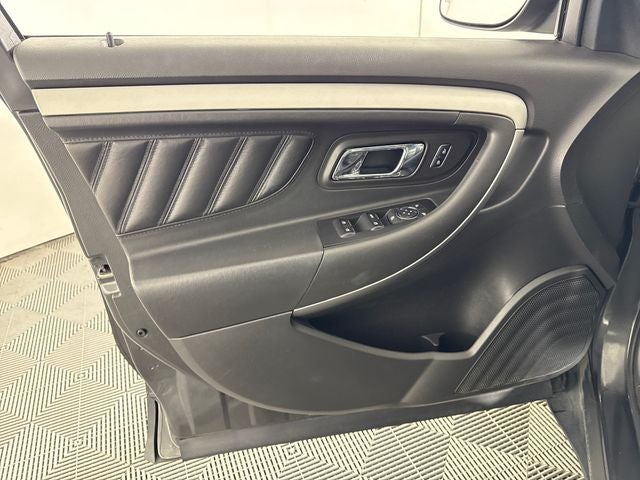 2018 Ford Taurus SEL
