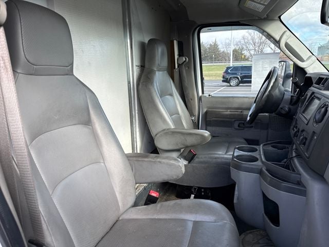 2019 Ford E-450SD Base