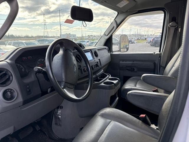 2019 Ford E-450SD Base