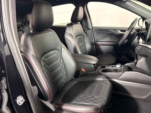 2023 Ford Escape ST-Line Elite