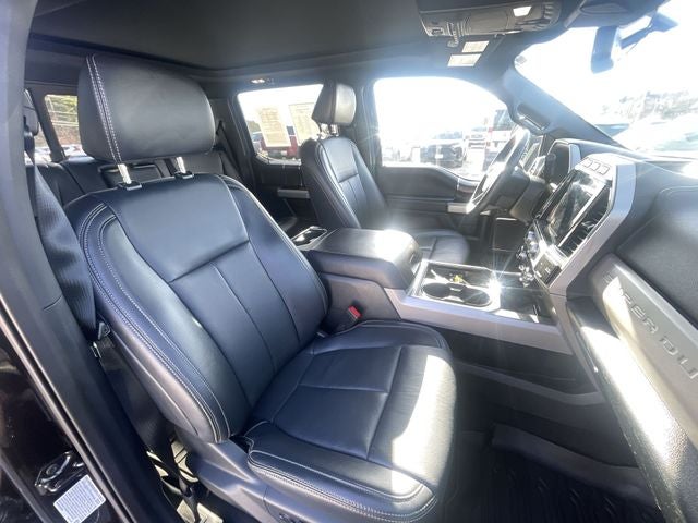 2022 Ford F-350SD Lariat