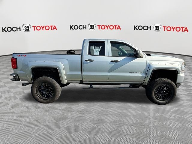 2017 Chevrolet Silverado 1500 Custom