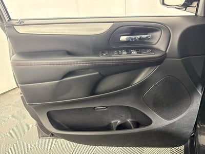 2016 Dodge Grand Caravan R/T