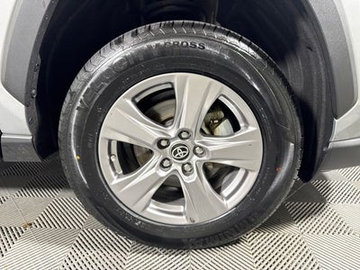 2022 Toyota RAV4 Hybrid LE