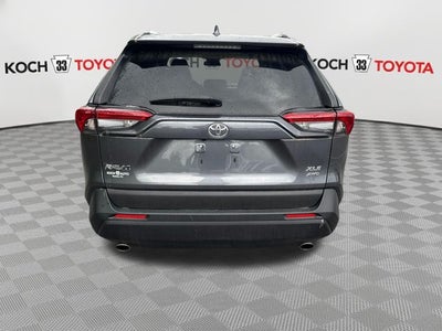 2021 Toyota RAV4 XLE