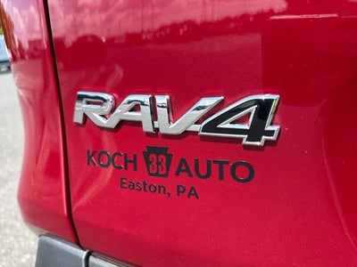 2025 Toyota RAV4 XLE