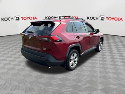 2020 Toyota RAV4 XLE