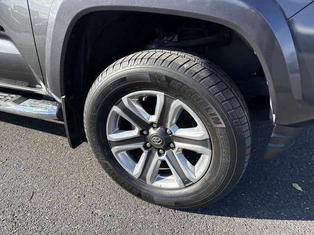 2019 Toyota Tacoma Limited V6