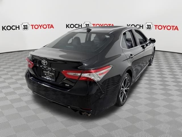 2019 Toyota Camry SE