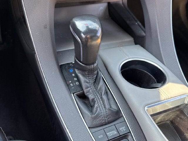 2019 Toyota Avalon Touring