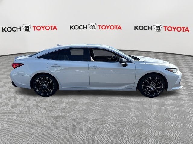 2019 Toyota Avalon Touring