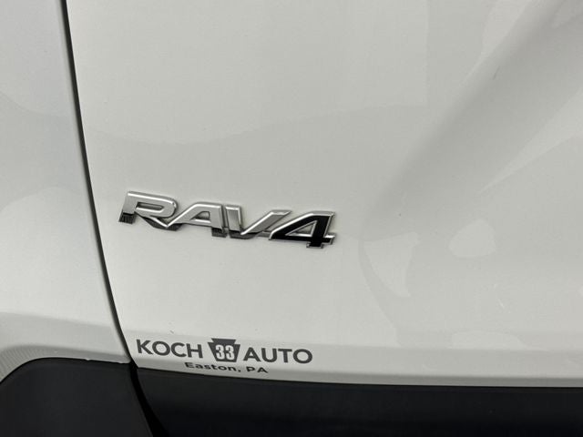 2021 Toyota RAV4 Hybrid LE