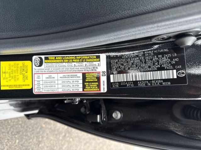 2025 Lexus ES 300h Luxury