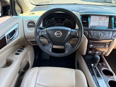 2016 Nissan Pathfinder Platinum