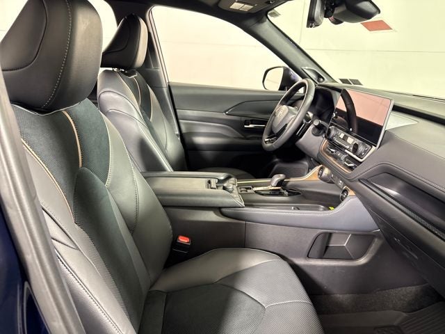 2025 Toyota Grand Highlander Hybrid MAX Platinum