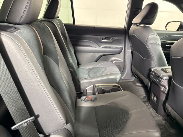 2025 Toyota Grand Highlander Hybrid MAX Platinum