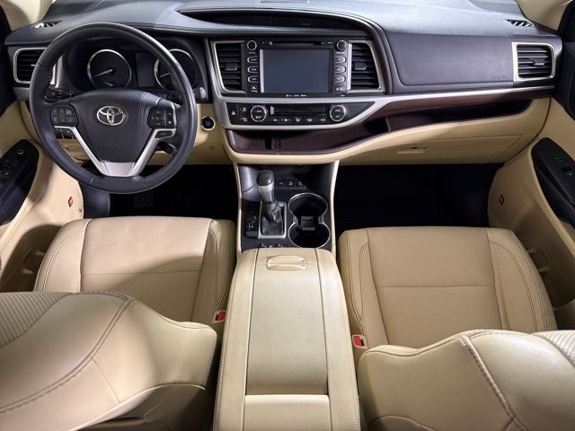 2016 Toyota Highlander Limited