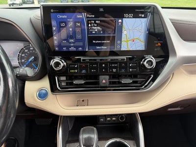 2021 Toyota Highlander Hybrid Platinum
