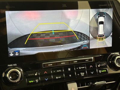 2022 Toyota Highlander Hybrid Platinum