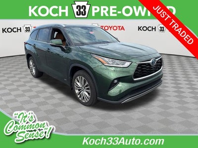 2023 Toyota Highlander Hybrid Platinum