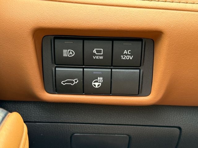 2023 Toyota Highlander Hybrid Platinum
