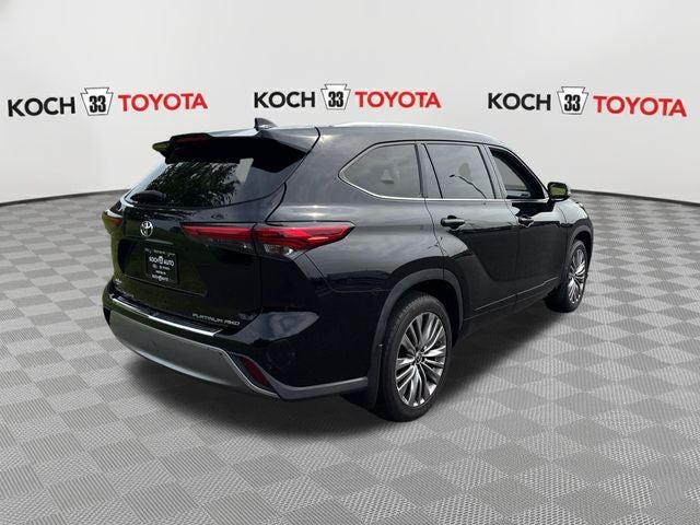 2021 Toyota Highlander Platinum