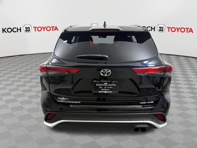 2022 Toyota Highlander XSE