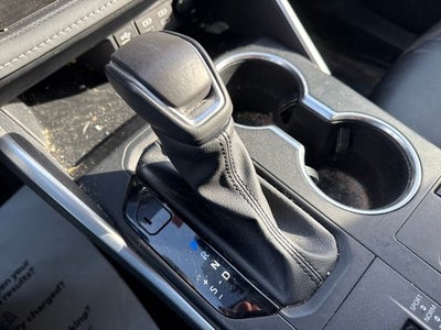 2024 Toyota Highlander Hybrid XLE Nightshade