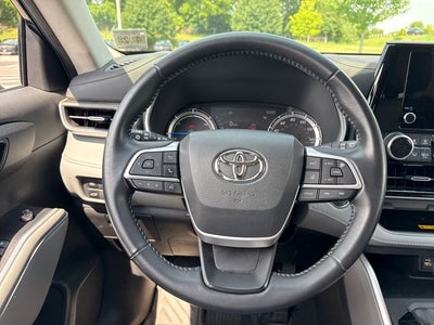 2023 Toyota Highlander Hybrid XLE