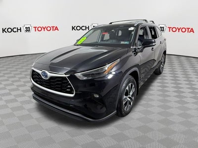 2023 Toyota Highlander Hybrid XLE