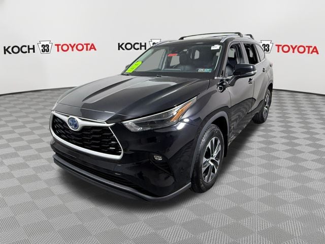 2023 Toyota Highlander Hybrid XLE