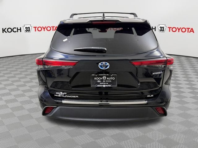 2023 Toyota Highlander Hybrid XLE