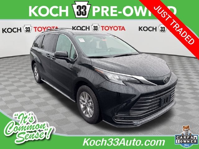 2026 Toyota Sienna LE