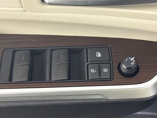 2023 Toyota Sienna XLE 7 Passenger