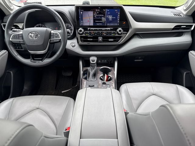 2022 Toyota Highlander Limited