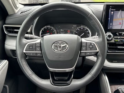 2022 Toyota Highlander Limited