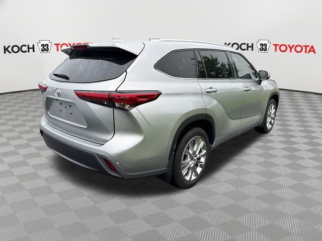 2022 Toyota Highlander Limited