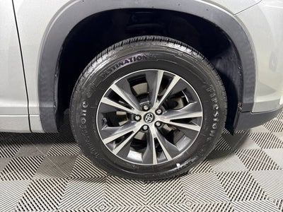 2018 Toyota Highlander LE